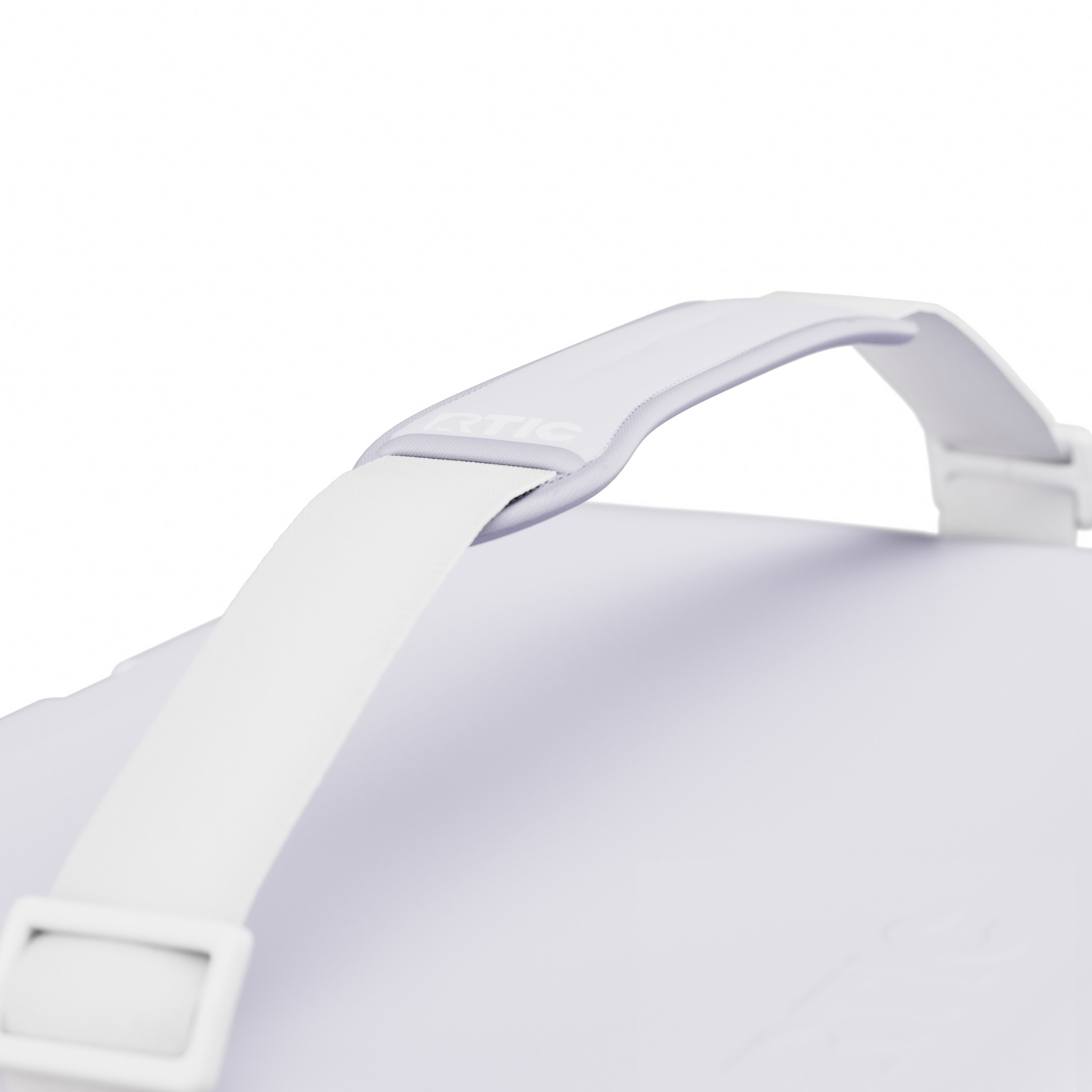 22 QT Ultra-Light Cooler